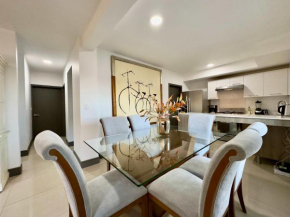 2 Story Condo TJ 3BDR 3BR